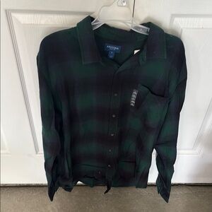 Arizona Jean Company Green and Black Casual Button Down Shirt